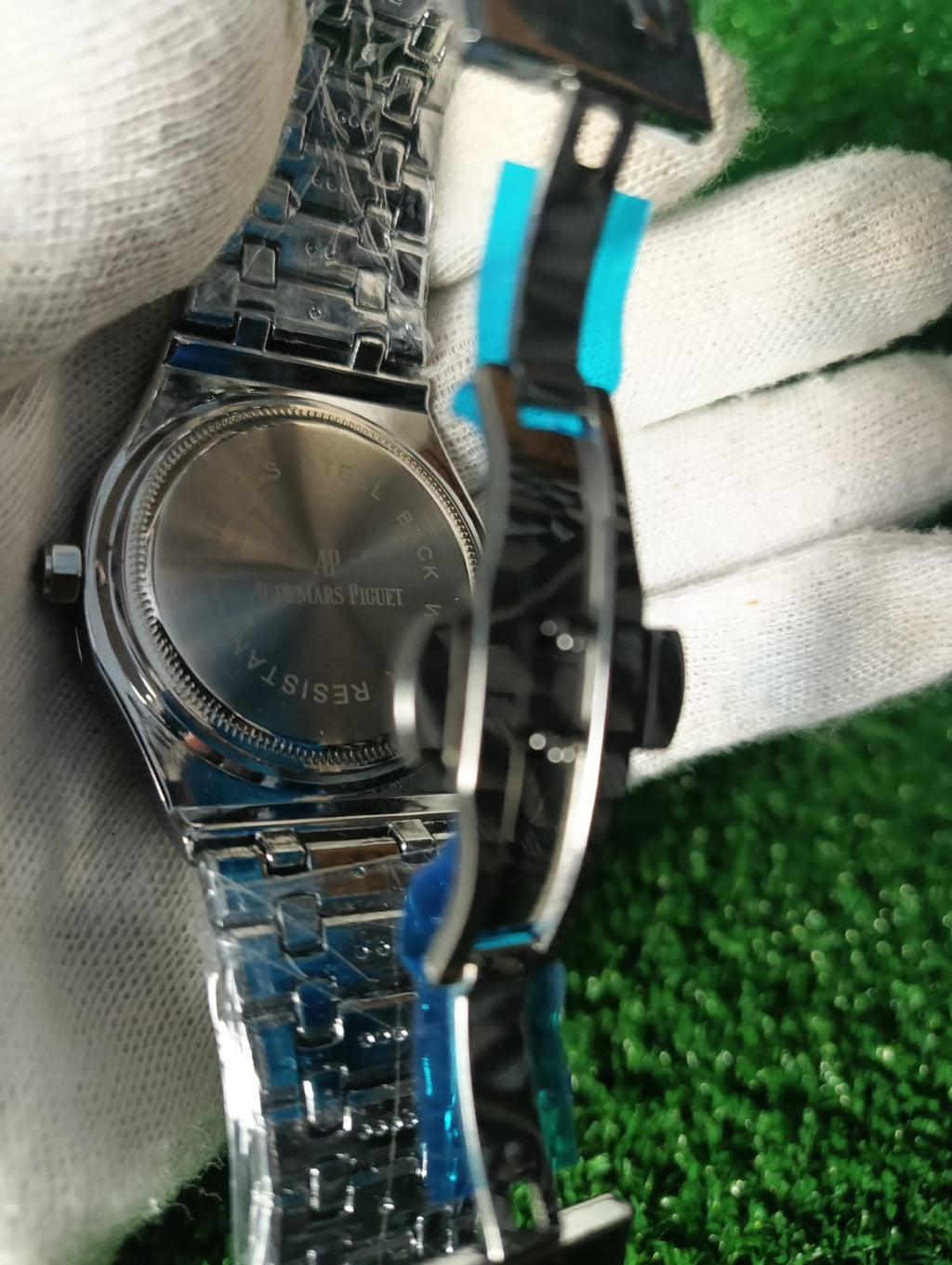 AP Premium Watch in 2 different Dial colors